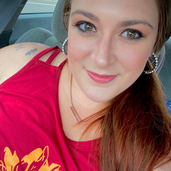 Meet your Posher, Caetlan - Picture 1 of 5